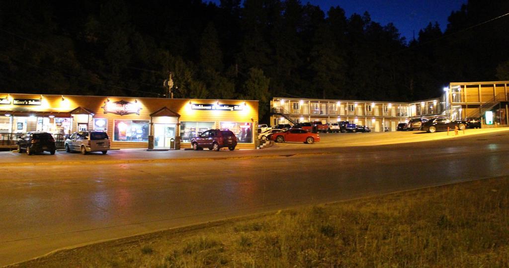 Motel Deadwood Station Bunkhouse And Gambling Hall Exteriér fotografie